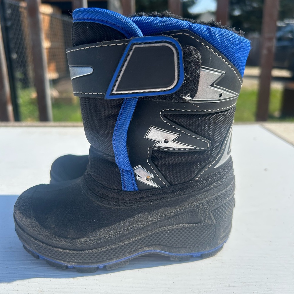 Toddler Winter Boots with Lights! ⚡️